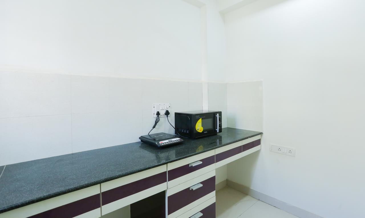 Itsy Hotels Worldtree Bellandur Bangalore Exterior photo