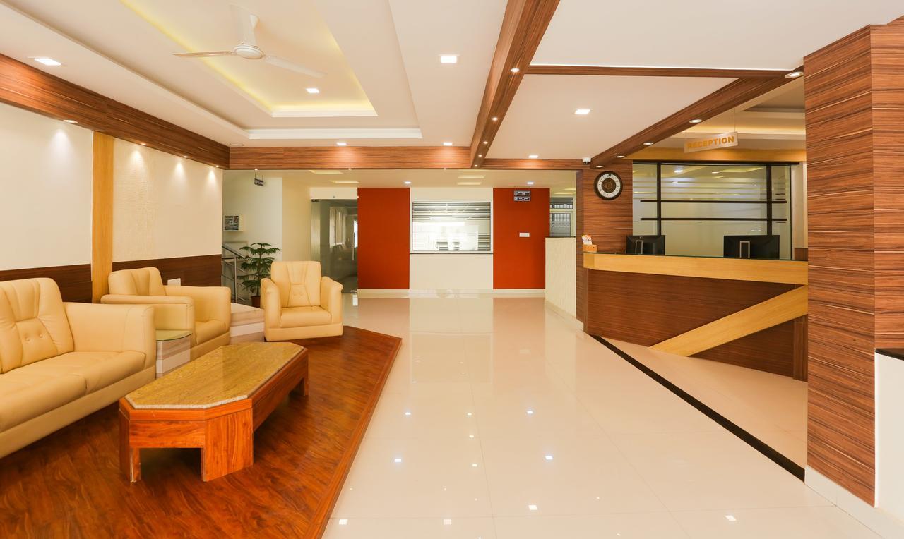 Itsy Hotels Worldtree Bellandur Bangalore Exterior photo