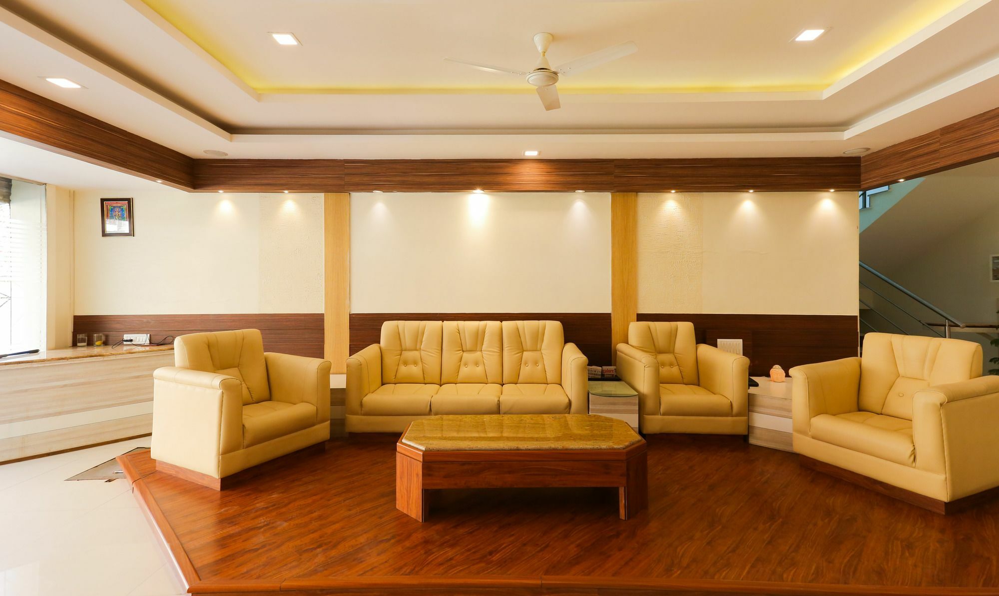 Itsy Hotels Worldtree Bellandur Bangalore Exterior photo